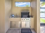 -The built in kitchen that is displayed in the pictures unfortunately is not available for guest use. -Guests do have a standard Gas BBQ available to them during their stay.